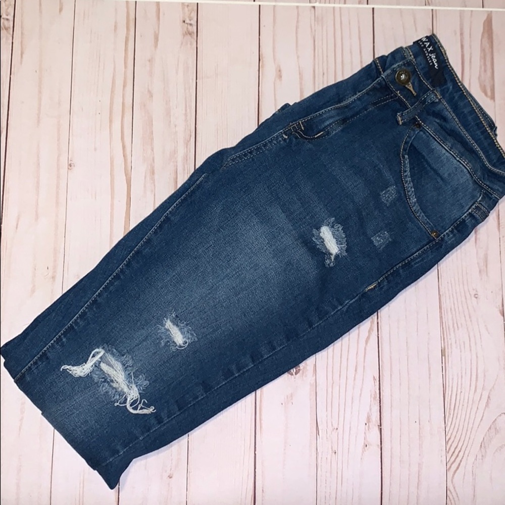 Fashion Nova ripped jeans